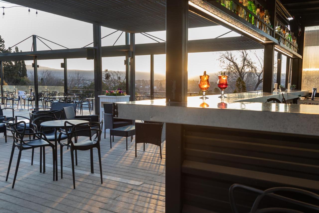 Pinares Panorama Suites, Spa & Convention Center Villa Carlos Paz Exterior foto